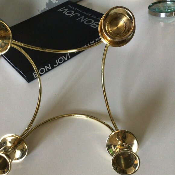 Brass 4-Arm Candelabra Candle Holder Vintage Decorative Piece For Home Or Event - Picture 4 of 9